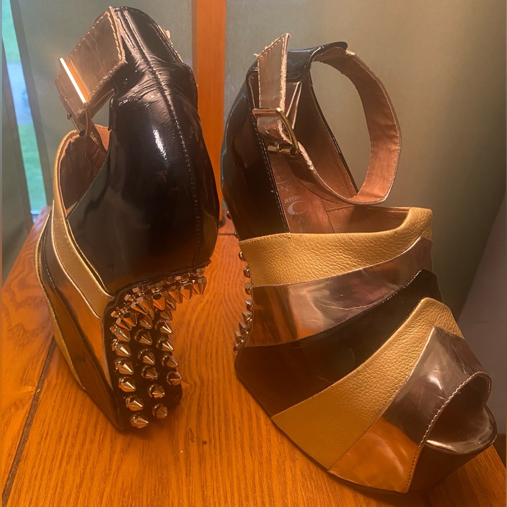Rare-Jeffrey Campbell The Spike Rockstar Platform Wedges - Size 6.5